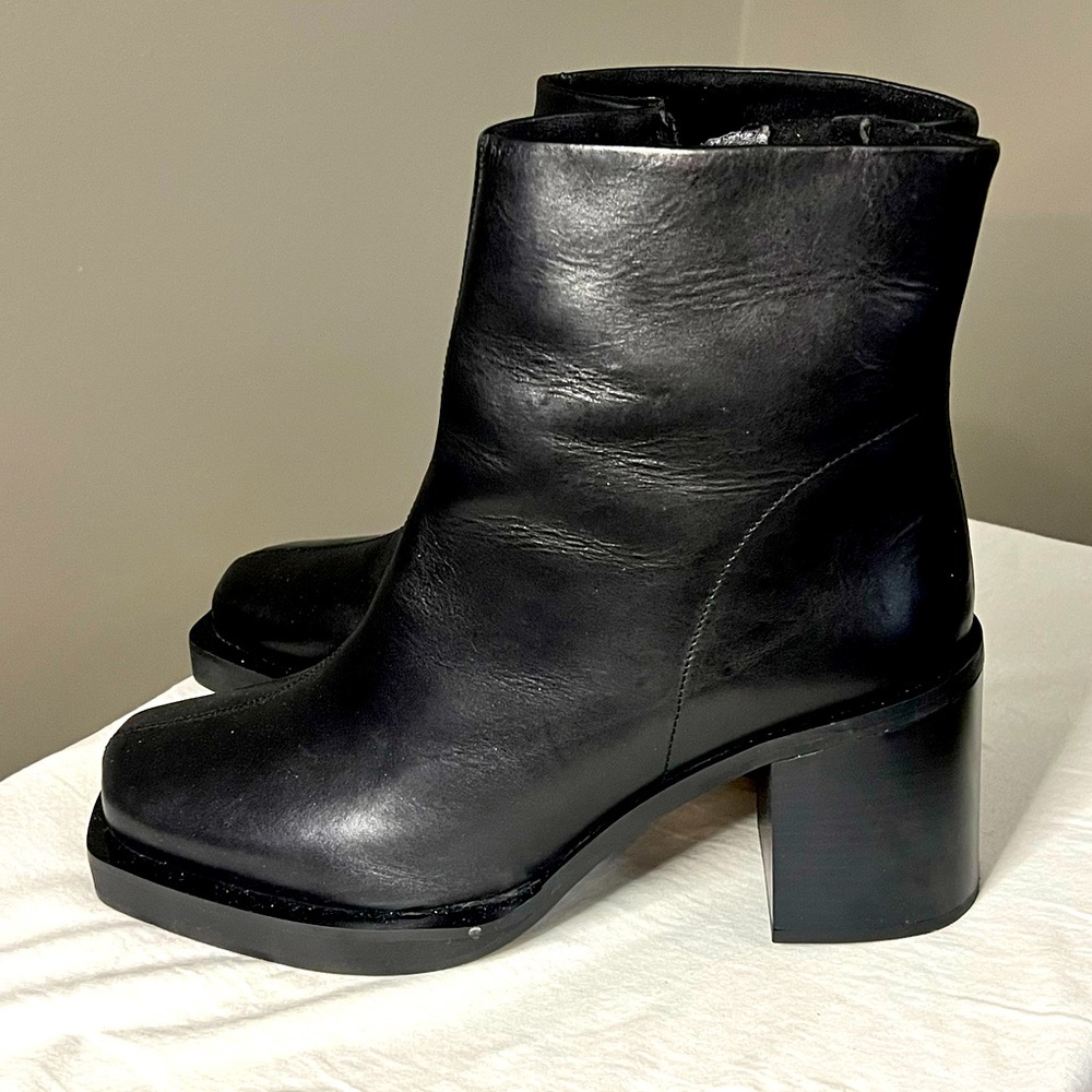 Men’s Black Heeled Ankle Boots by ASOS DESIGN Size 13W / Womens 15